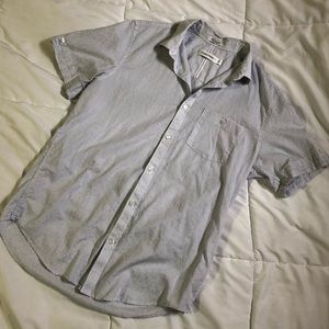 Calvin Klein White Short Sleeve Button Down Shirt (size small)